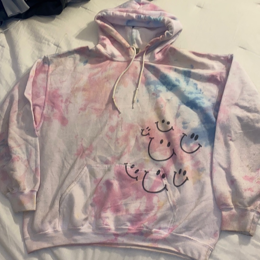 Tie dye smile sweatshirt